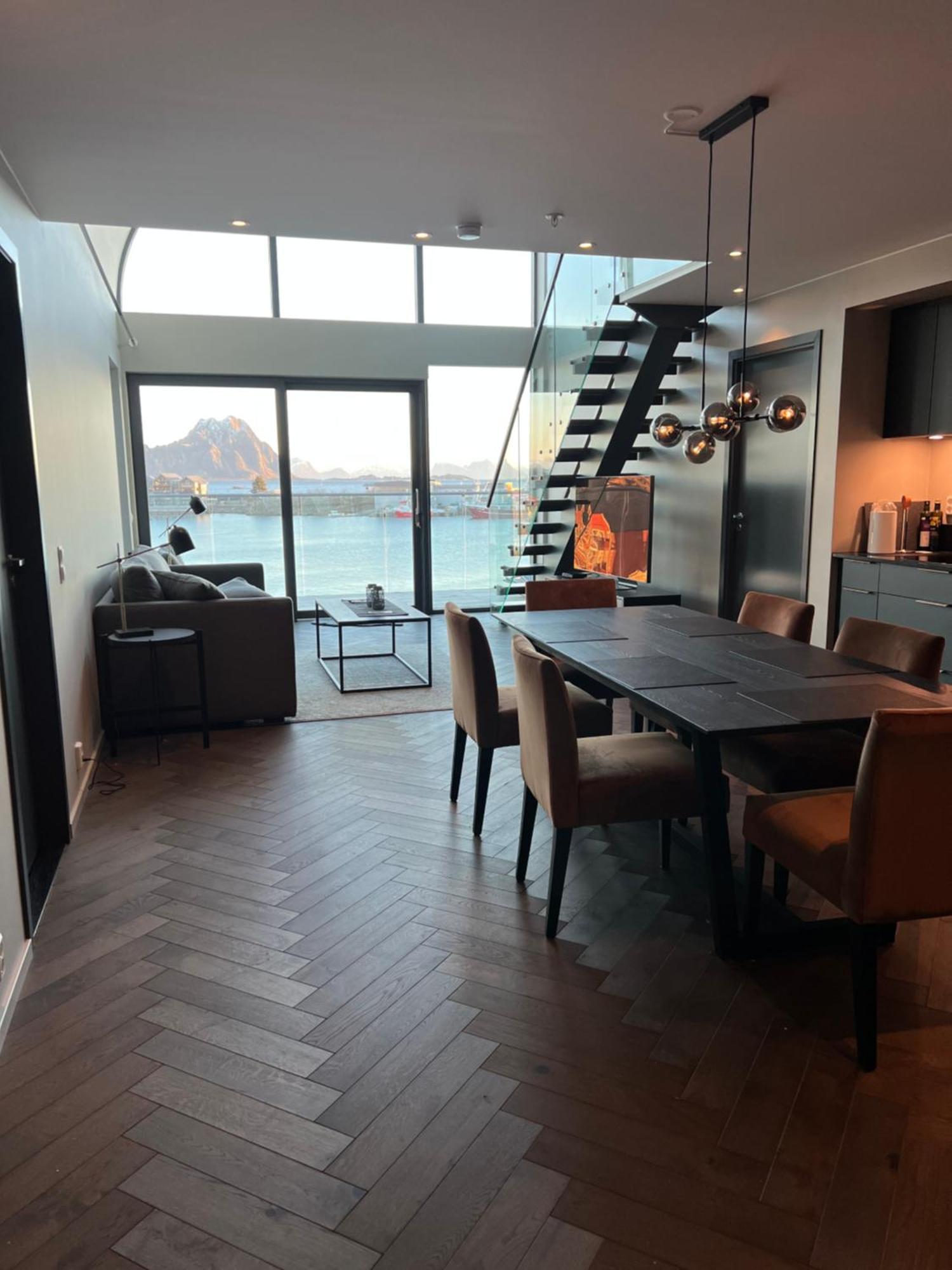 Lofoten Suiteapartments Svolvaer Ngoại thất bức ảnh