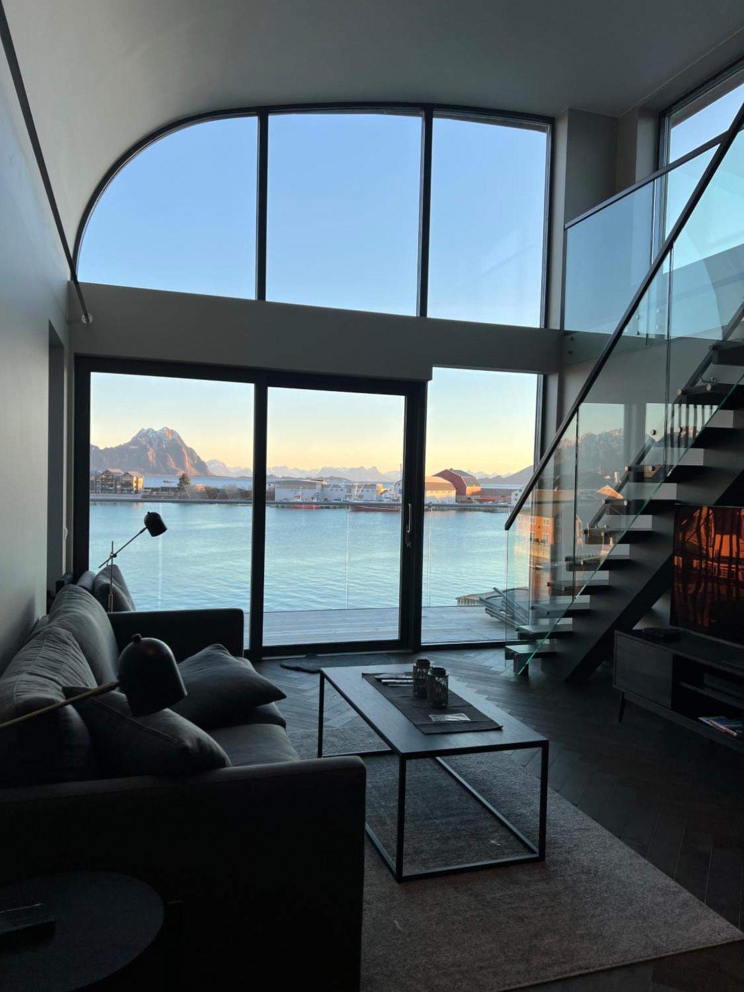 Lofoten Suiteapartments Svolvaer Ngoại thất bức ảnh